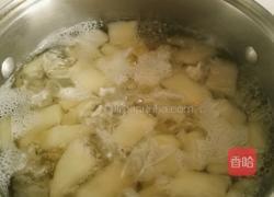 冰糖雪梨银耳汤的做法图解6