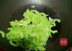 苦瓜鸡蛋的做法图解4