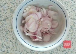 洋葱爆茄子的做法图解2