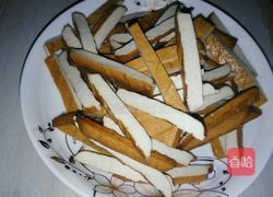 芹菜香干肉丝的做法图解2