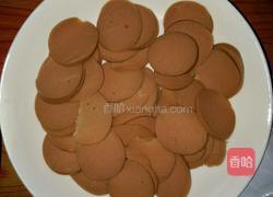 凉拌火腿肠的做法图解1