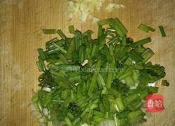 凉拌火腿肠的做法图解3