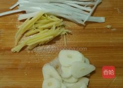 炸烹虾段的做法图解3