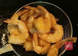 炸烹虾段的做法图解7