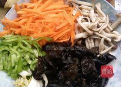 鱼香肉片的做法图解1