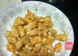 毛豆炒虾的做法图解1