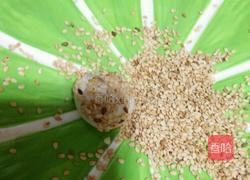 山药芝麻球的做法图解4