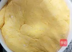 Illustration of how to make simple pumpkin cake (the cover is quick-frozen and then fried, so it is ugly)