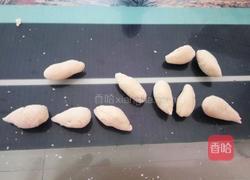 栀子花(面粉制品)的做法图解2