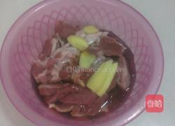 萝卜炖肉的做法图解2