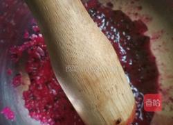 蜂蜜火龙果饭团的做法图解2