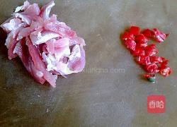 咸肉炒藜蒿的做法图解3