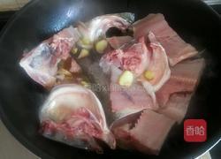 鱼肉炖宽粉的做法图解4