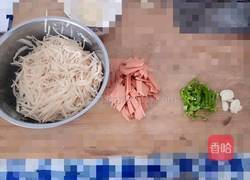 火腿炒土豆丝的做法图解1