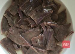 清炒猪肝的做法图解1