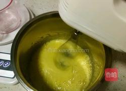 蔓越莓纸杯蛋糕的做法图解1