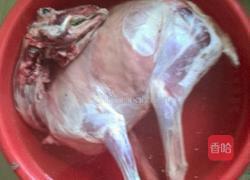 蒙古烤全羊的做法图解1