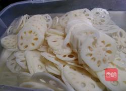 糖醋藕片的做法图解3