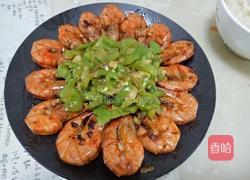 青椒耗油虾的做法图解5
