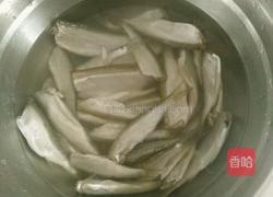 小炸鱼的做法图解1