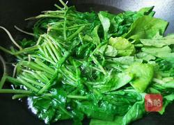 小炒萝卜叶的做法图解3