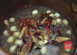 红枣红米补血养颜粥的做法图解7