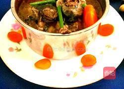 胡萝卜炖乌鸡的做法图解8