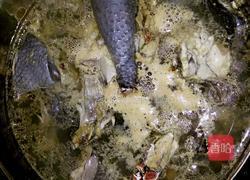 龙眼红枣乌鸡汤的做法图解1