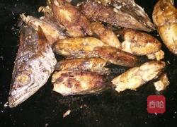 香煎玛胶鱼的做法图解4