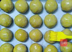 肉松蛋黄酥的做法图解16