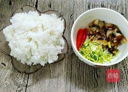 叉烧炒饭的做法图解1