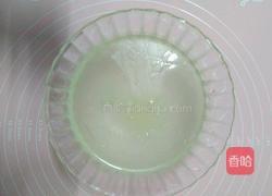 肉松蛋黄酥的做法图解2