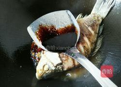 红烧鲫鱼的做法图解5