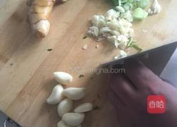 红烧鲫鱼的做法图解2