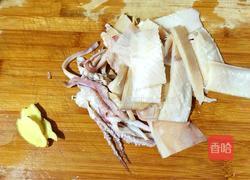 鱿鱼炒洋葱的做法图解3