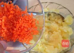 可乐土豆饼的做法图解2