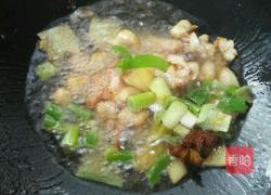 江豆炒肉的做法图解3