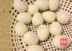 鹌鹑蛋木瓜西米银耳糖水的做法图解3