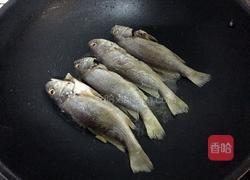 黄豆烧鱼的做法图解4