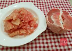 蜂蜜红心柚子汁的做法图解3