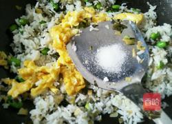 酸菜炒饭的做法图解8