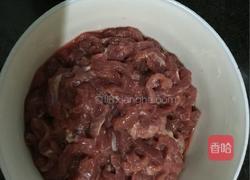 牛肉炒萝卜丝的做法图解1