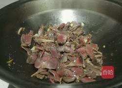 辣椒炒鸭肾的做法图解6