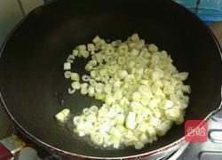 自制什锦炸酱面的做法图解2