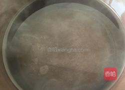 红豆薏米银耳粥的做法图解2