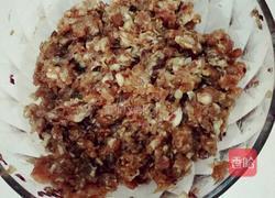 玉米香菇饺子的做法图解1