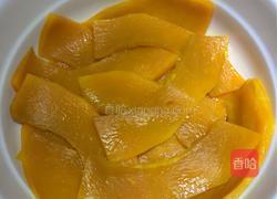 南瓜煎饼的做法图解1