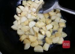 糯米土豆盖饭的做法图解1