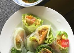 虾仁蔬菜米卷的做法图解3