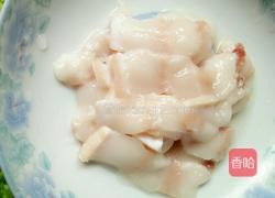 五花肉炒秋葵的做法图解1